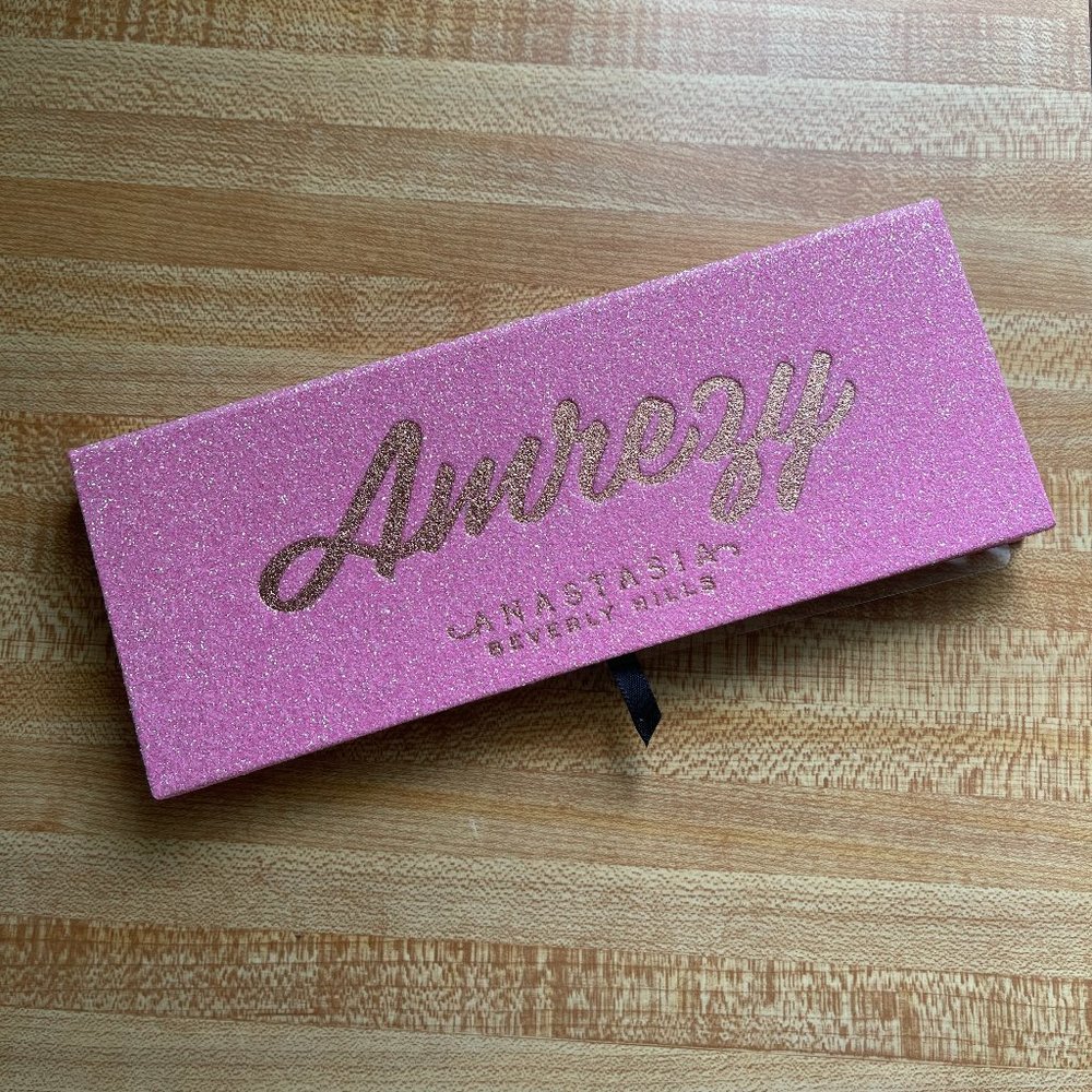 ANASTASIA BEVERLY HILLS AMREZY PALETTE!